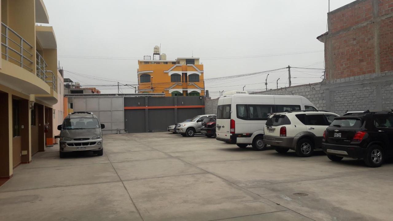 Madison Suite Tacna Esterno foto